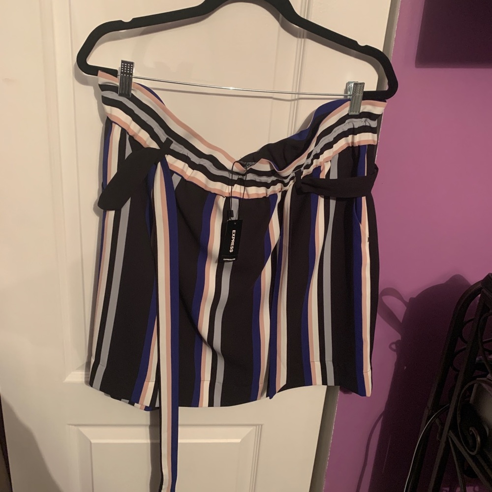 Stripe mini skirt.